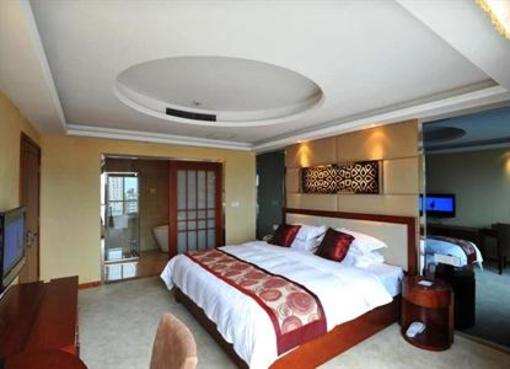 фото отеля Longshan Hotel Fuyang