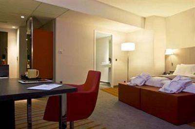фото отеля Park Inn by Radisson Lille Grand Stade