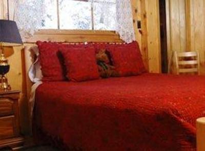 фото отеля Rocky Mountain Lodge & Cabins