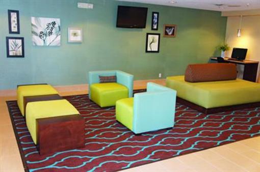 фото отеля La Quinta Inn & Suites Frankfort