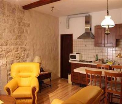 фото отеля Stari Grad (Privat Apartments)