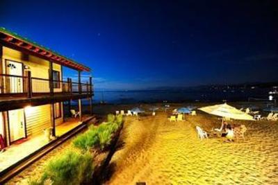 фото отеля Mourelatos' Lakeshore Resort