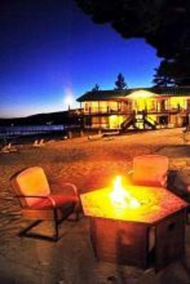 фото отеля Mourelatos' Lakeshore Resort
