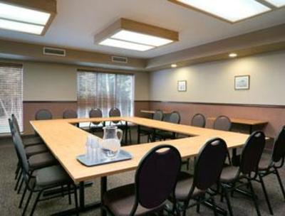 фото отеля Days Inn & Suites Thunder Bay