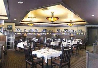 фото отеля Doubletree Hotel Spokane-City Center