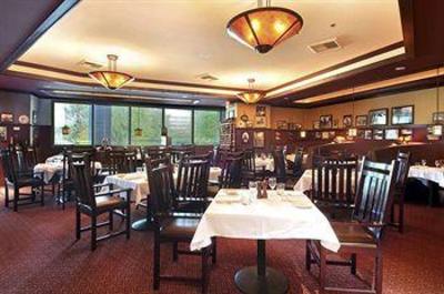 фото отеля Doubletree Hotel Spokane-City Center