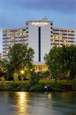фото отеля Doubletree Hotel Spokane-City Center