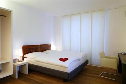 фото отеля Hirzinger - Hotel Gasthof zur Post