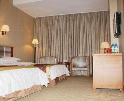 фото отеля Zhumadian Shanhai Hotel