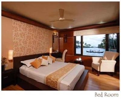 фото отеля Dona House Boats
