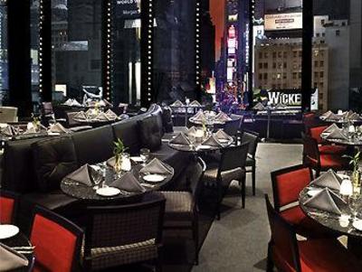 фото отеля Novotel New York Times Square