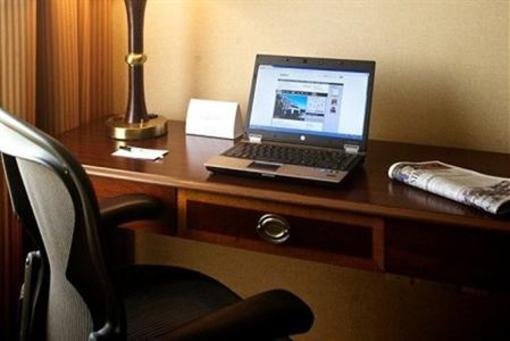 фото отеля Radisson Hotel Nashville Airport