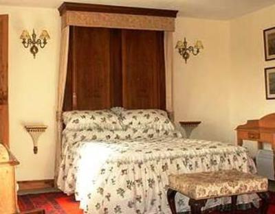 фото отеля Manor Farm Bed and Breakfast Malpas