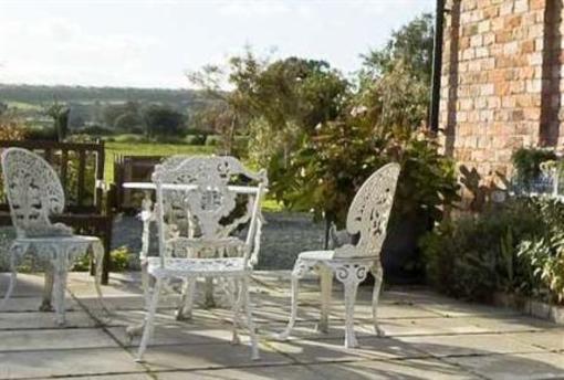 фото отеля Manor Farm Bed and Breakfast Malpas