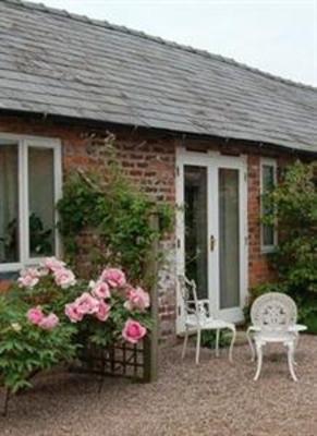 фото отеля Manor Farm Bed and Breakfast Malpas