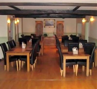 фото отеля Craigdarroch Arms Hotel