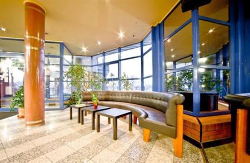 фото отеля Hotel 500 Strykow