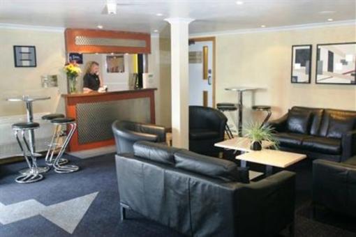 фото отеля Holiday Inn Garden Court A1 Sandy-Bedford