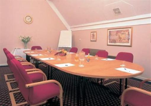 фото отеля Holiday Inn Garden Court A1 Sandy-Bedford