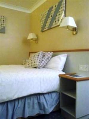 фото отеля Holiday Inn Garden Court A1 Sandy-Bedford