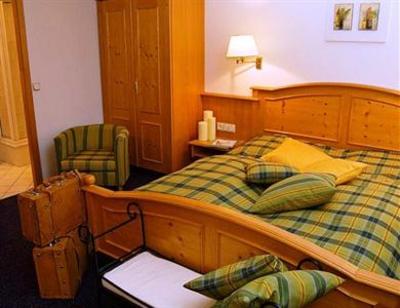 фото отеля Hotel Garni Altes Tor