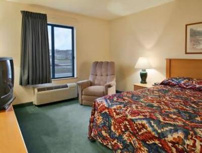 фото отеля Super 8 Sedalia