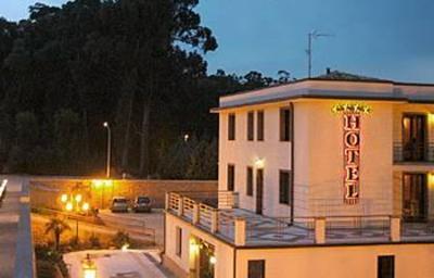 фото отеля Hotel Al Ritrovo