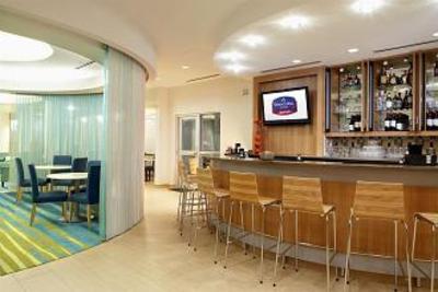 фото отеля SpringHill Suites Chicago Waukegan/Gurnee