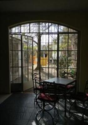 фото отеля Hostel Mora Mendoza