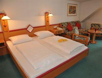 фото отеля Ringhotel Lindenhof Pommelsbrunn