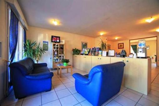 фото отеля Hotel Cote Sud La Bouilladisse