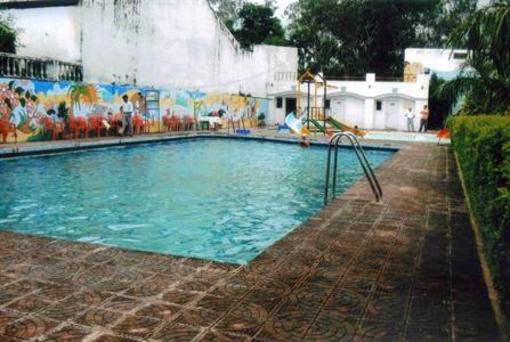 фото отеля Charans Club and Resorts