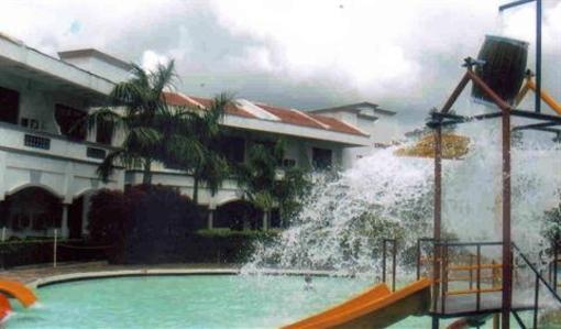 фото отеля Charans Club and Resorts