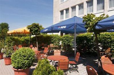 фото отеля Holiday Inn Frankfurt Airport Neu Isenburg