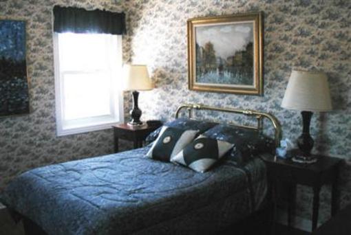 фото отеля Montague House Bed & Breakfast