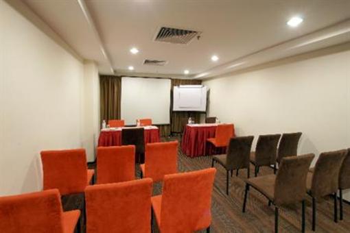 фото отеля Crystal Crown Hotel Port Klang