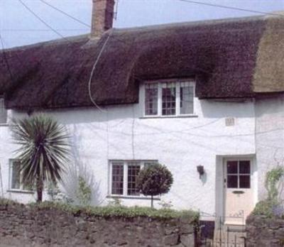 фото отеля Tudor Thatched Cottage Williton