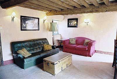 фото отеля Tudor Thatched Cottage Williton