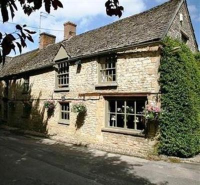 фото отеля The Lamb Village Inn Shipton-under-Wychwood