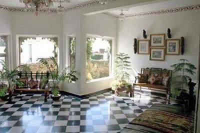 фото отеля Hotel Udai Kothi