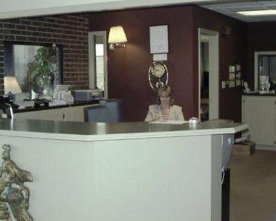 фото отеля Camelot Inn Higginsville