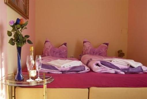 фото отеля Hotel-Gasthof Zur Krone