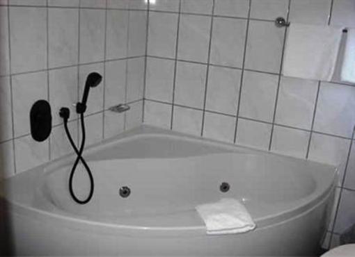 фото отеля Hotel Daun Castrop-Rauxel