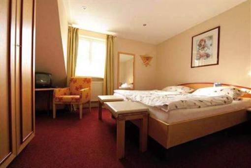 фото отеля Haus Hochstein Hotel Eslohe