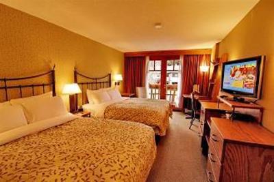 фото отеля Banff Caribou Lodge & Spa