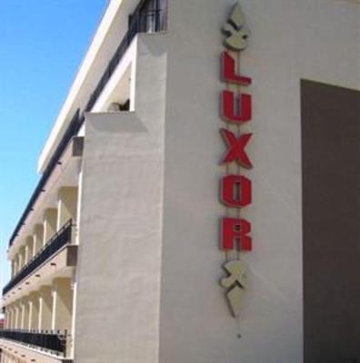 фото отеля Menada Luxor Apartments