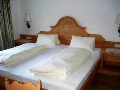 фото отеля Pension Sunnbichl Going am Wilden Kaiser