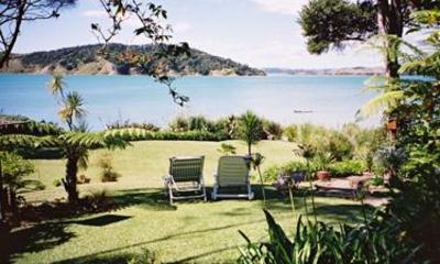 фото отеля Waters Edge Holiday Accommodation