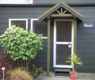 фото отеля Waters Edge Holiday Accommodation