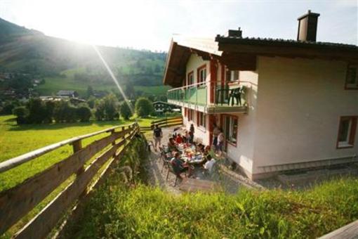 фото отеля Appartement Kitzsteinhorn